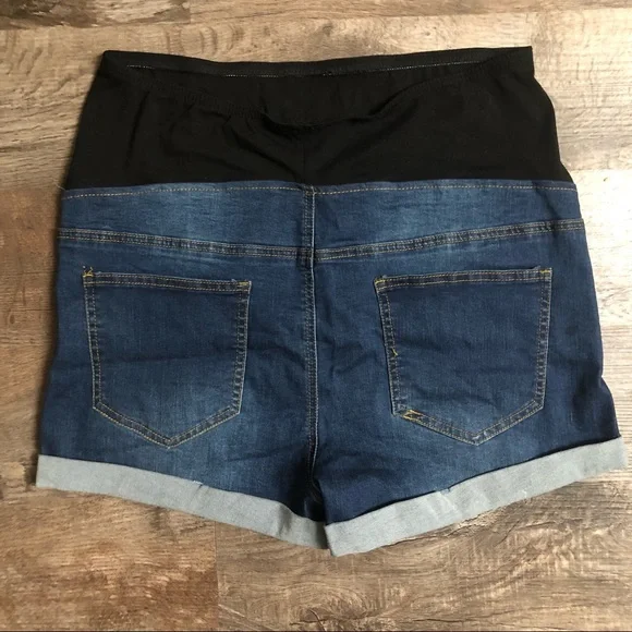 Maternity size 10 Jean Denim Destructed Cuffed Shorts w/ Belly Panel - Picture 2 of 2